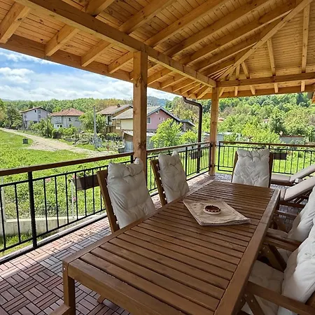 Edelweiss Oreshak Apartman