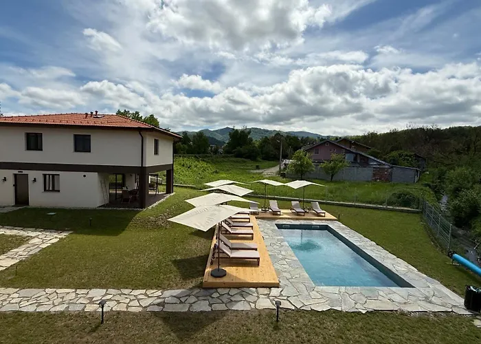 Appartamento Edelweiss Oreshak